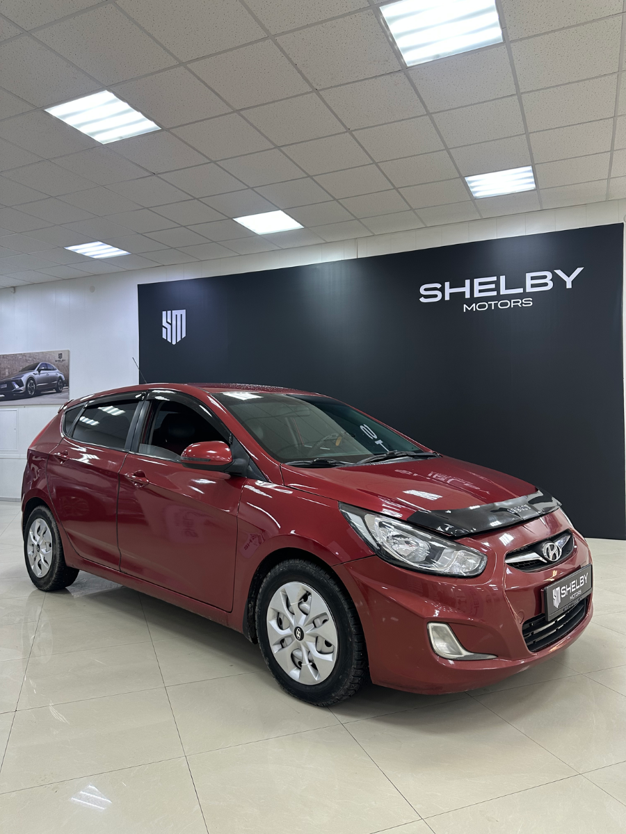 3(39) Hyundai Accent 2014 г., с пробегом 160.000 км — изображение 1