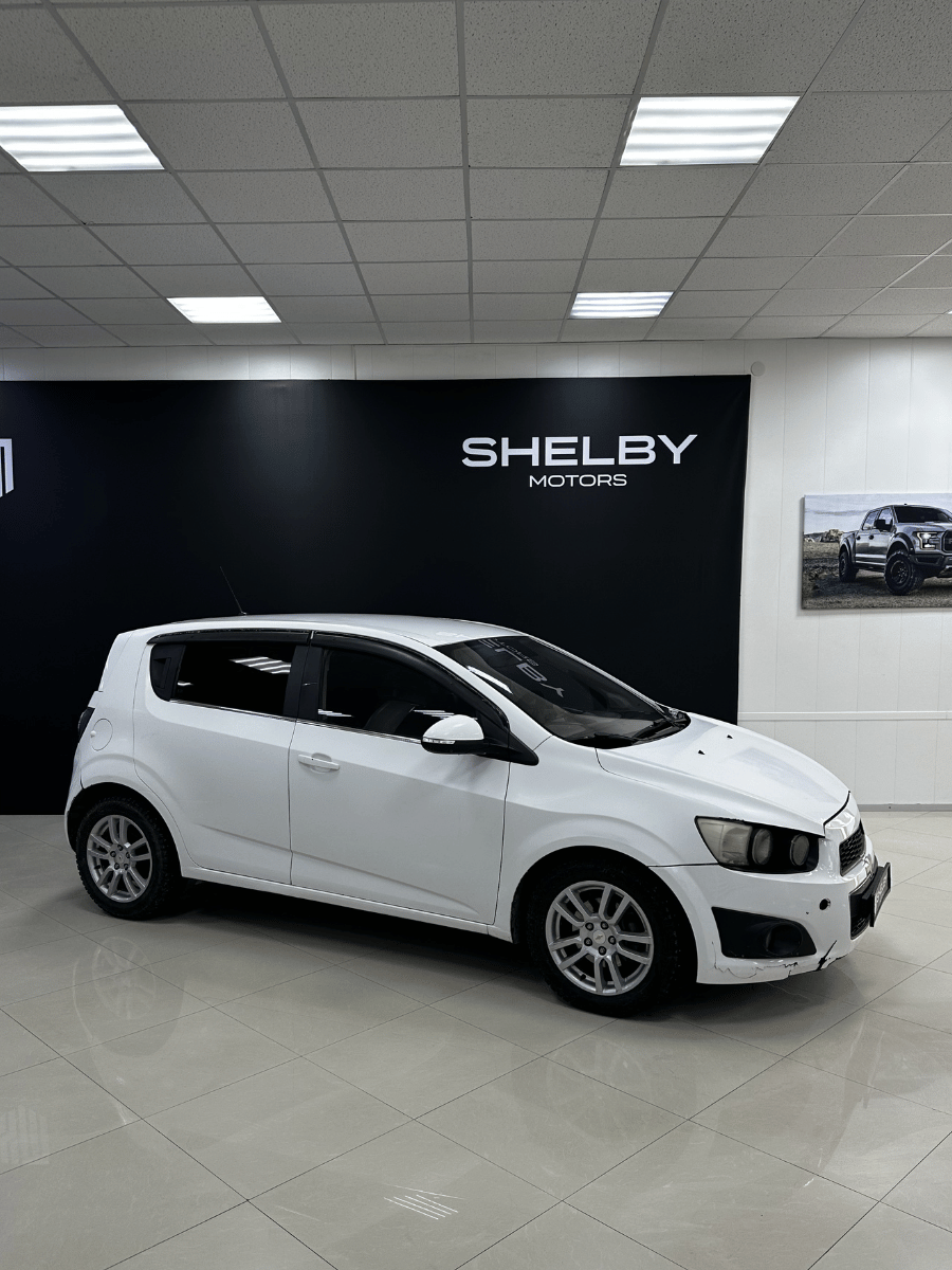1(87) Chevrolet Aveo 2014 г., с пробегом 161.000 км — изображение 1