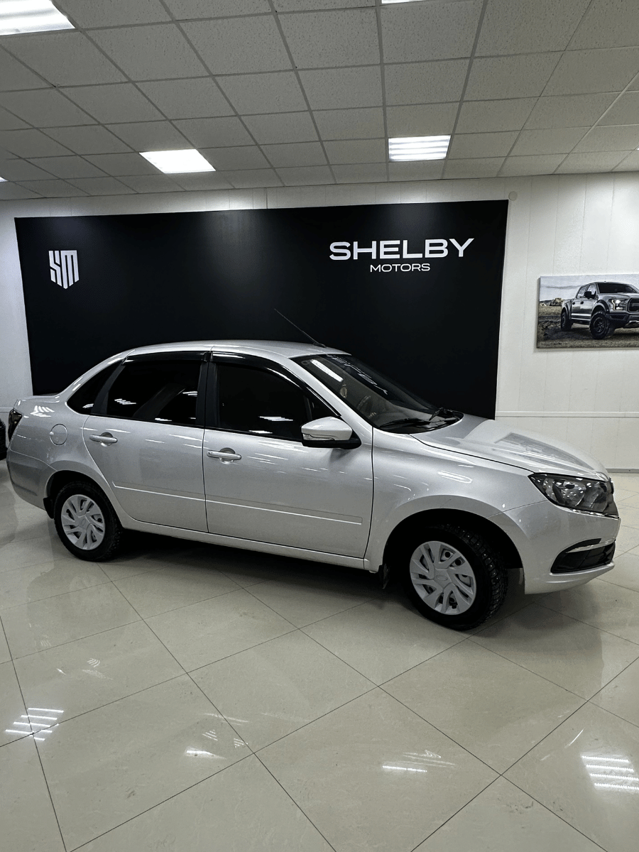 2(84) Lada Granta 2024 г., с пробегом 42.000 км — изображение 1