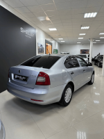 Skoda Octavia 2011 г., с пробегом 170.000 км — изображение 3