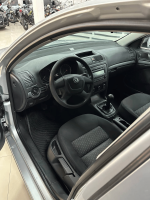 Skoda Octavia 2011 г., с пробегом 170.000 км — изображение 2