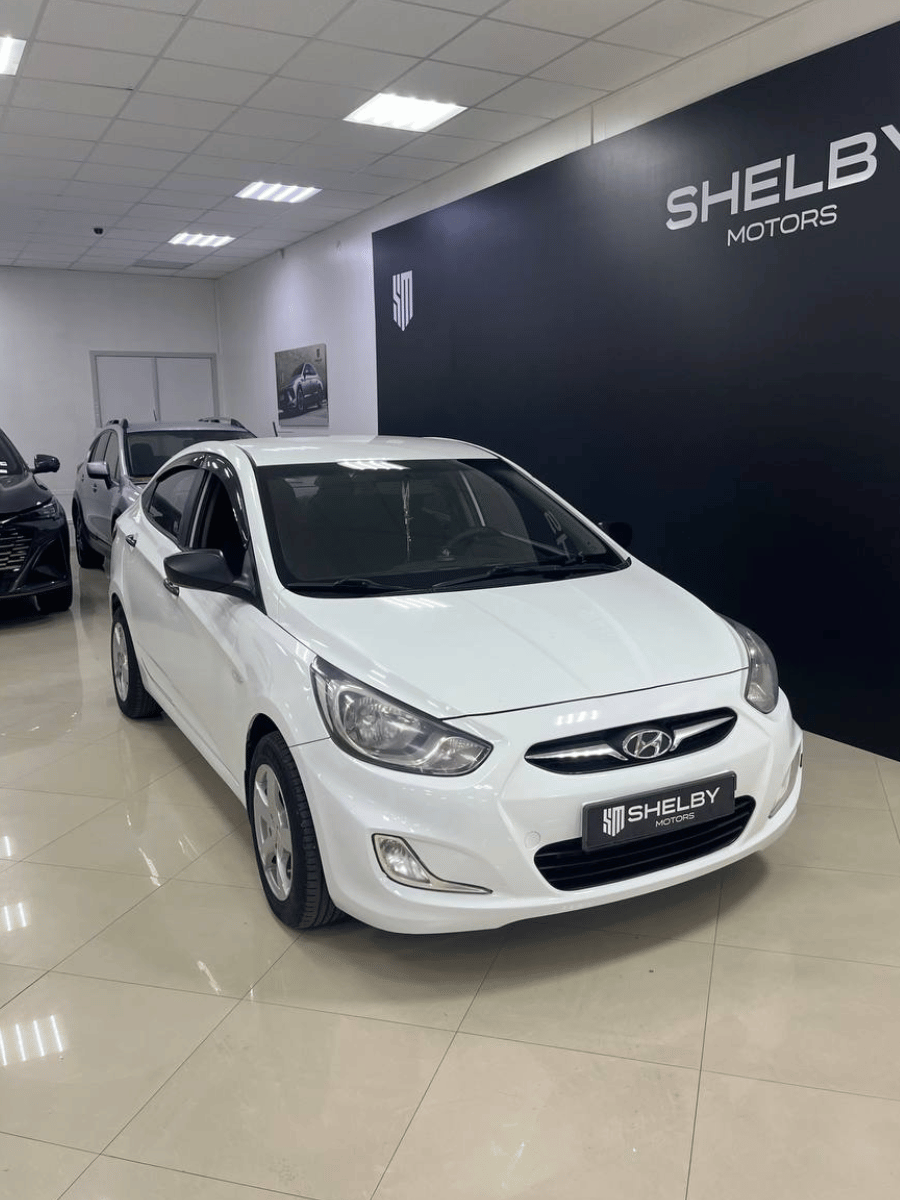 2(122) Hyundai Accent 2011 г., с пробегом 216.000 км — изображение 1
