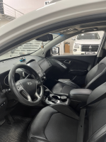 Hyundai Tucson 2014 г., с пробегом 236.000 км — изображение 2
