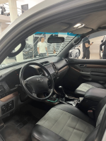 Toyota Land Cruiser Prado 2007 г., с пробегом 200.000 км — изображение 2